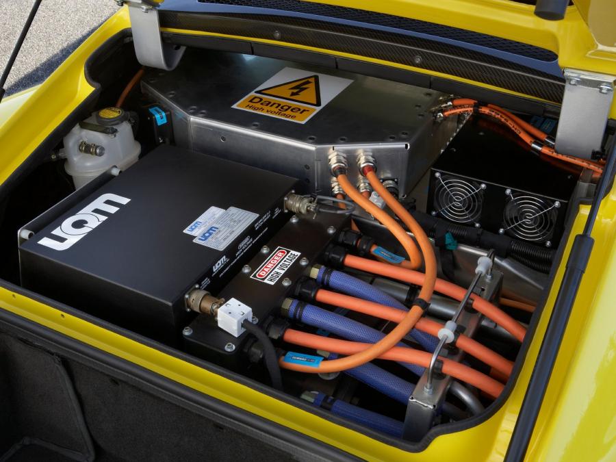  Dodge EV Concept 2008 года  (фото 12 из 15)